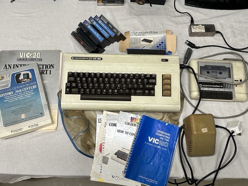 Rate vintage commodore vic - rate,
