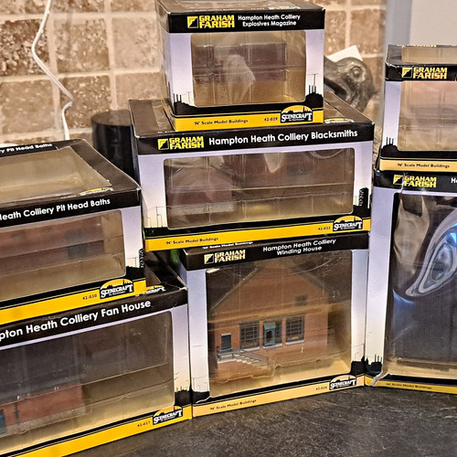 Graham farish gauge - farish, n