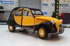Citroen Charleston 2CV 1982 - Yellow/Black 1:24 Scale Car