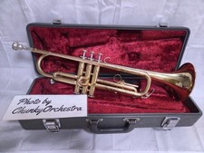 Yamaha YTR-235 Trumpet | Japan | Tested | Functional | Lacquer Wear & Dent #2349