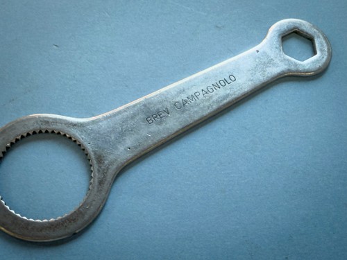 Campagnolo key pedal tool