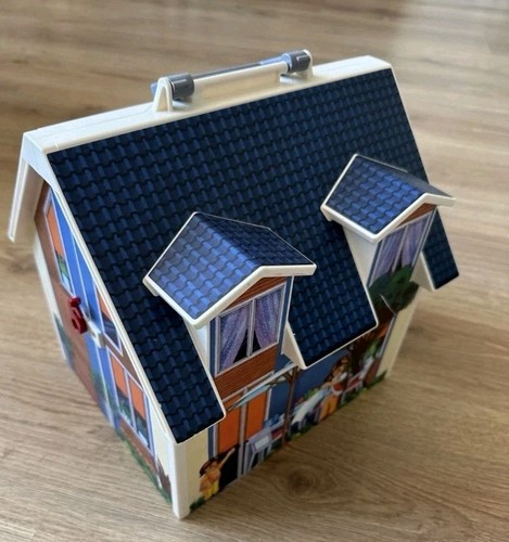 Playmobil dolls house - house,