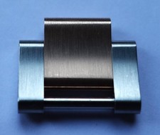 ROLEX  SUBMARINER  GOLD STEEL BRACELET LINK  LATER  SOLID TYPE  3.58 GRAMS