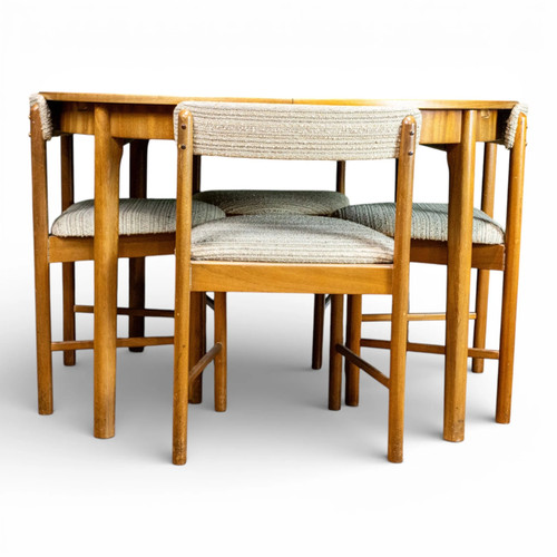 Mcintosh tuck under - mcintosh, round