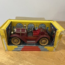 SCHUCO OLDTIMER 1225 MERCURA METAL CLOCKWORK TOY CAR VINTAGE With Manual And Box