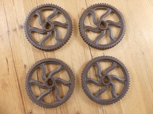 Cast iron sprocket wheel - iron,