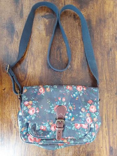 Cath kidston small - cath, cross