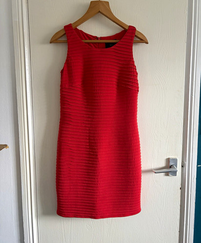 Bern shaw size red - shaw, bodycon