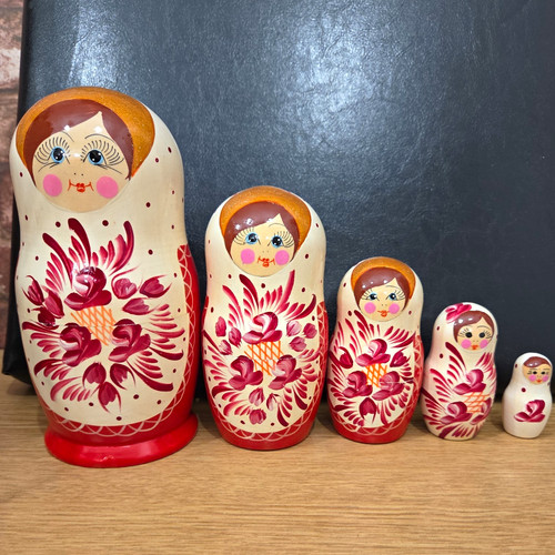 Set russian matryoshka - of, 5