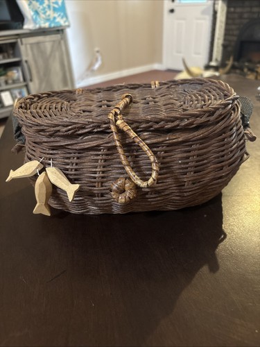 Wicker fishing basket bean - fishing,