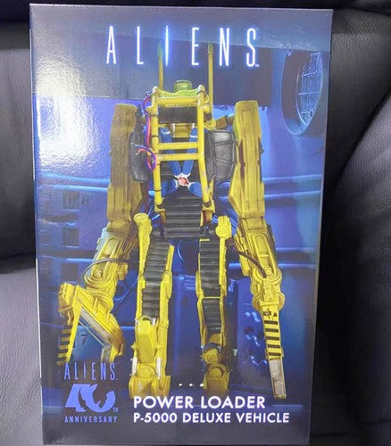 Official neca alien - alien, p‑5000