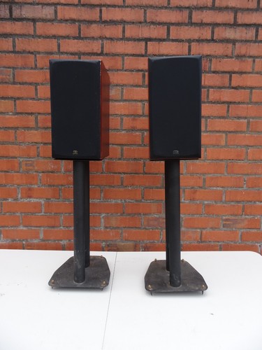 Pair monitor audio - hi,
