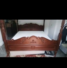 Four Poster Bed  Wax Polish