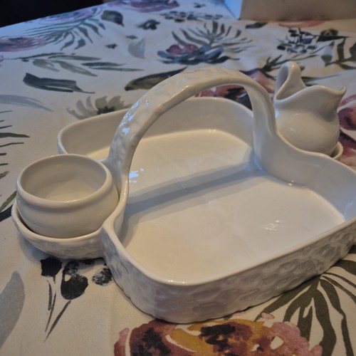 White ceramic strawberry - white,