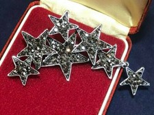 STAR Brooch Sparkly Crystal