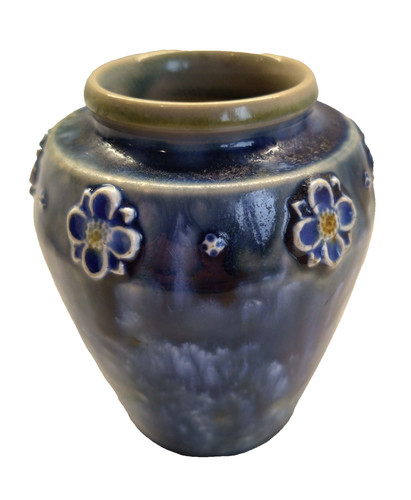 Antique royal doulton nellie - doulton,
