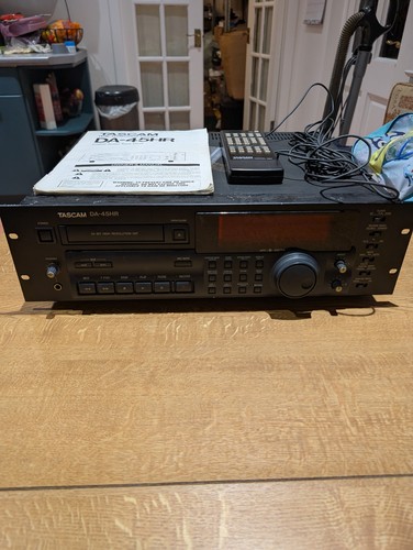 Tascam 45hr dat machine - da-45hr,