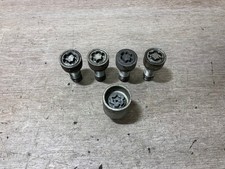 2009 VW PASSAT LOCKING WHEEL