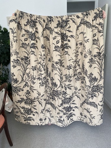 Fabulous pair laura ashley - laura,
