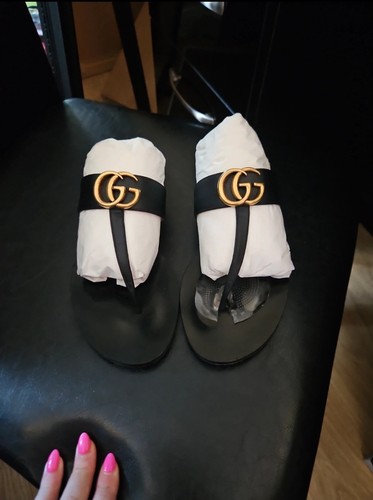 Gucci thong sandals black - gucci,