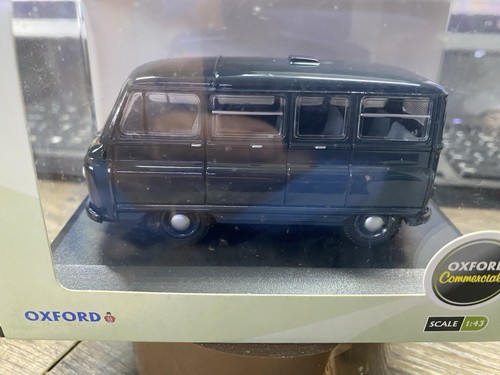 Oxford diecast raf morris - 1:43,