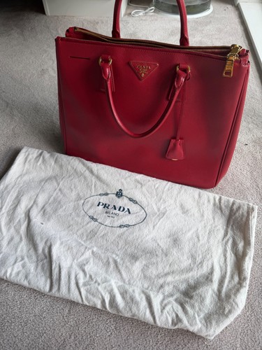 Prada red galleria - red,