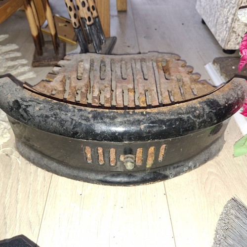 Vintage curved cast - vintage,