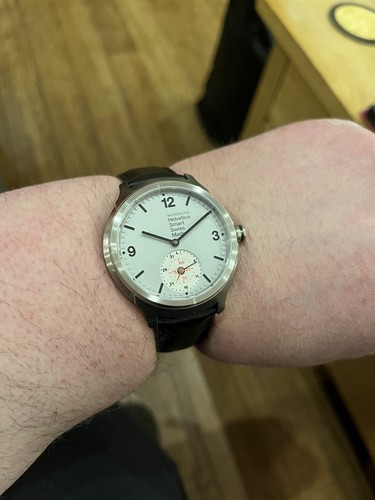Mondaine helvetica smart no1 - mondaine,