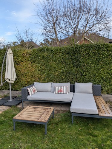 Modern grey garden corner - modern,