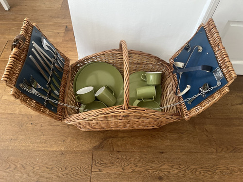 Vintage antler picnic - antler, hamper