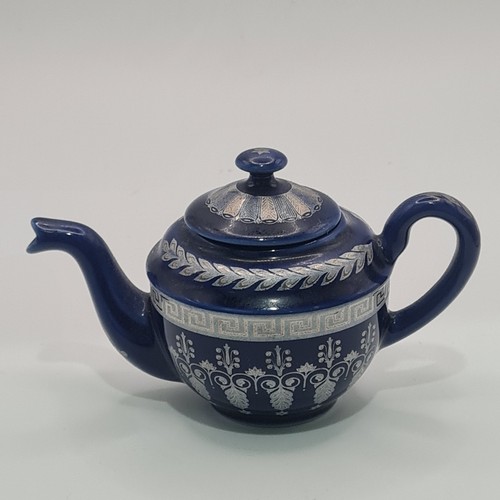 Porcelain art the miniature - porcelain,