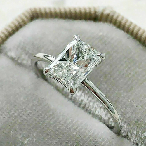 Radiant cut moissanite - ct,