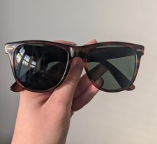 Vintage Ray-Ban Wayfarer II