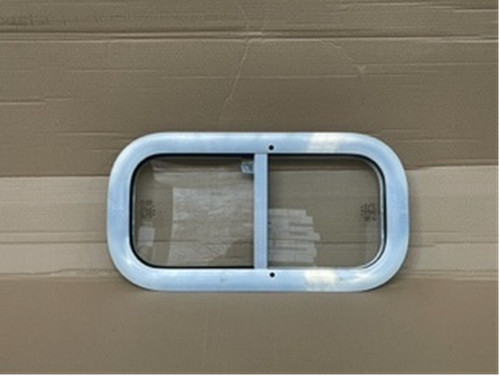 Horsebox window x - 19,