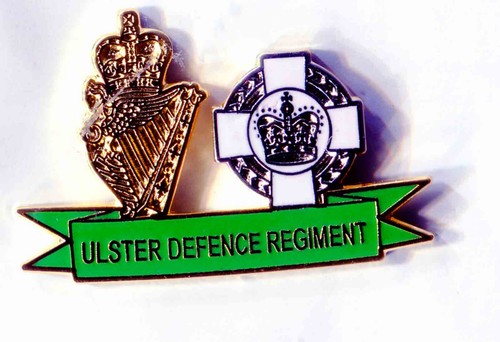 Ulster defence regiment - ulster, lapel