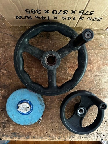 Hand wheel diameter 250mm - diameter,