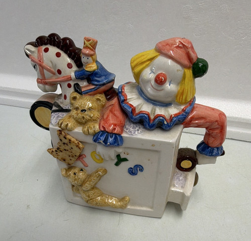 Leonardo hand painted ceramic - hand,