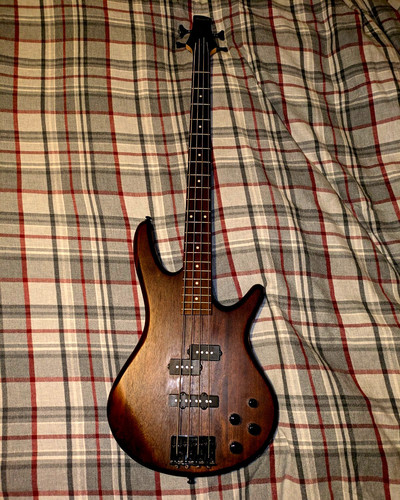 Ibanez soundgear gsr200b - ibanez,