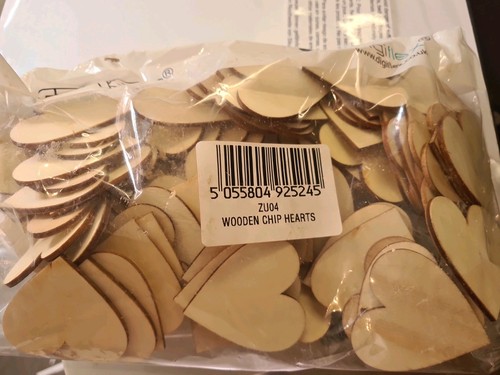 Approx 5x5cm wooden chip - approx,