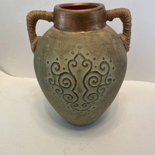 Mid modern greek pottery - mid,