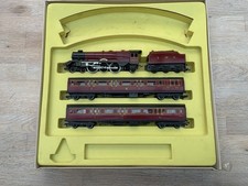 Hornby RS609 Express Passenger