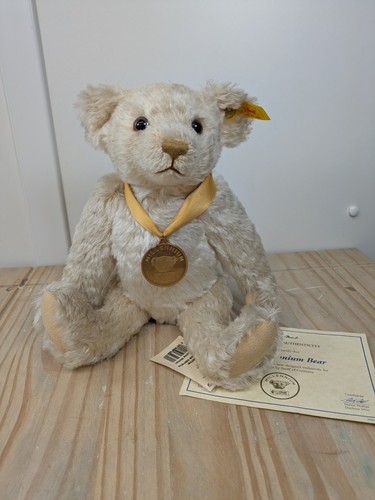Steiff danbury mint - danbury,
