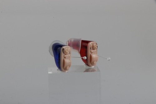 Jinghao pair hearing - jinghao, aids