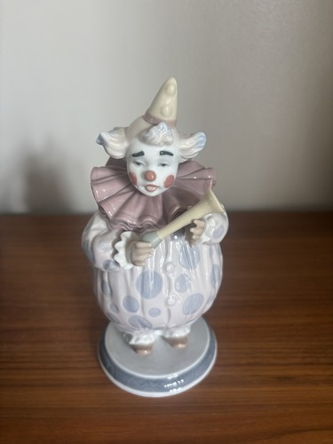 Lladro 6938 the show - #6938,