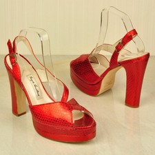 TERRY DE HAVILLAND Red