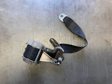 Breaking Lexus RX 300 2005 Right  rear seat belt H073801 