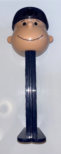 Giant pez charlie - giant, •