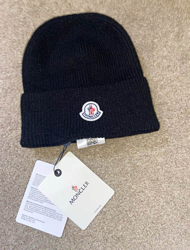 Moncler black knit beanie hat - black,