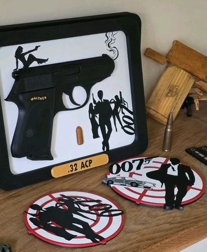 James bond walther - james, art