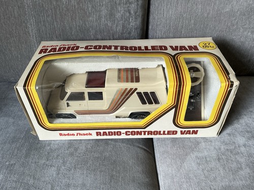 Vintage 1980s tandy radio - 1980s,